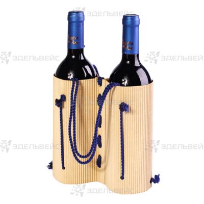 Сумка для пары бутылок вина. Изготовлена из микрогофрокартона и собрана на текстильный шнур.